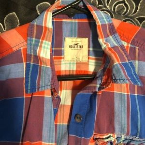 Hollister Women’s Size L plaid shirt